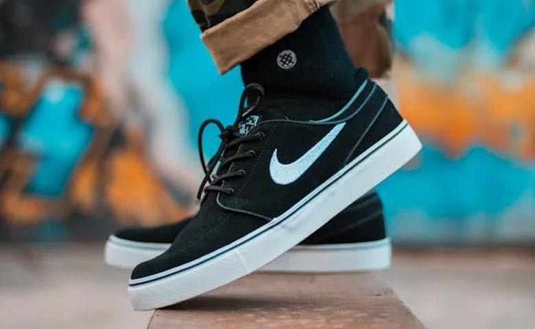 Features of Skate Sneakers